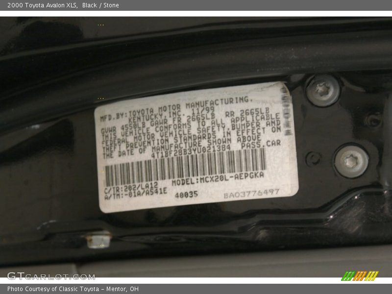 Black / Stone 2000 Toyota Avalon XLS