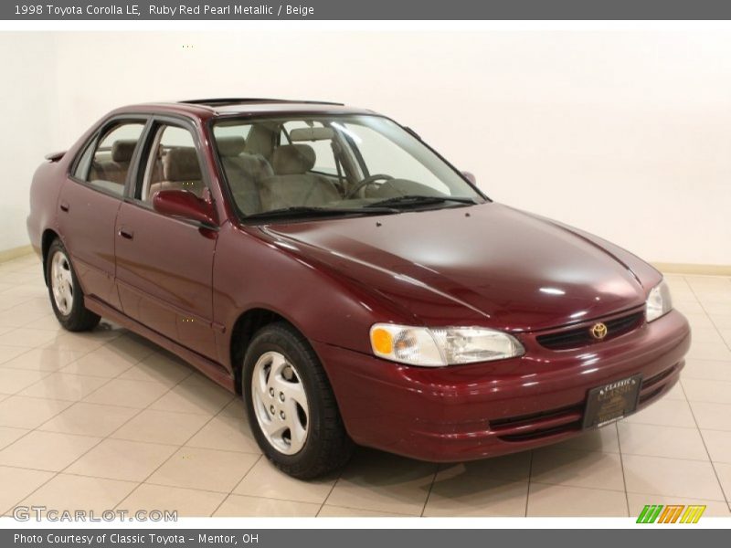 Ruby Red Pearl Metallic / Beige 1998 Toyota Corolla LE