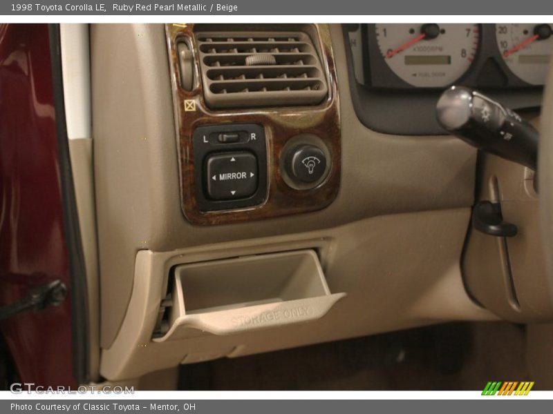 Ruby Red Pearl Metallic / Beige 1998 Toyota Corolla LE