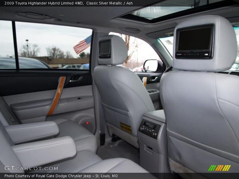 Classic Silver Metallic / Ash 2009 Toyota Highlander Hybrid Limited 4WD