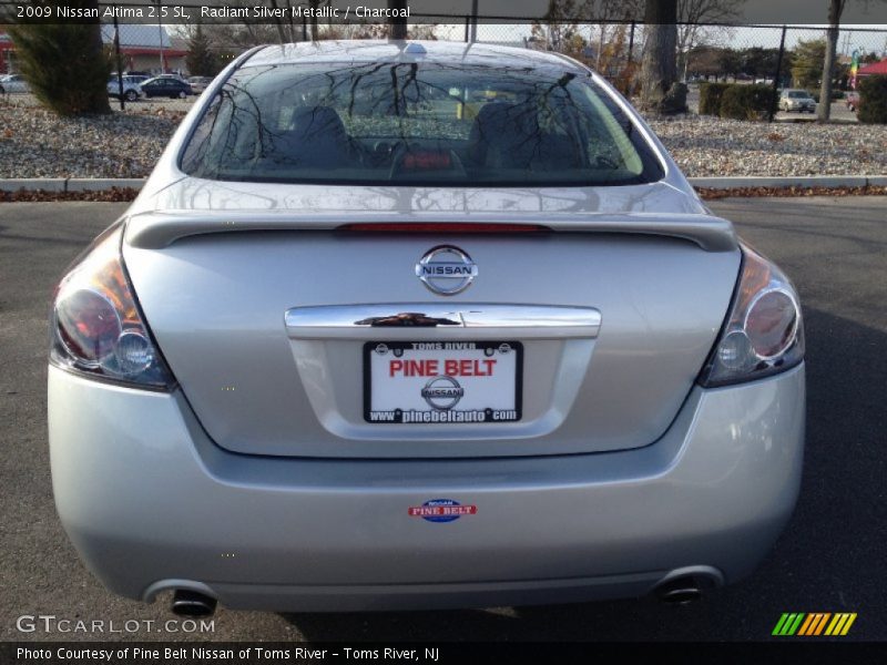 Radiant Silver Metallic / Charcoal 2009 Nissan Altima 2.5 SL