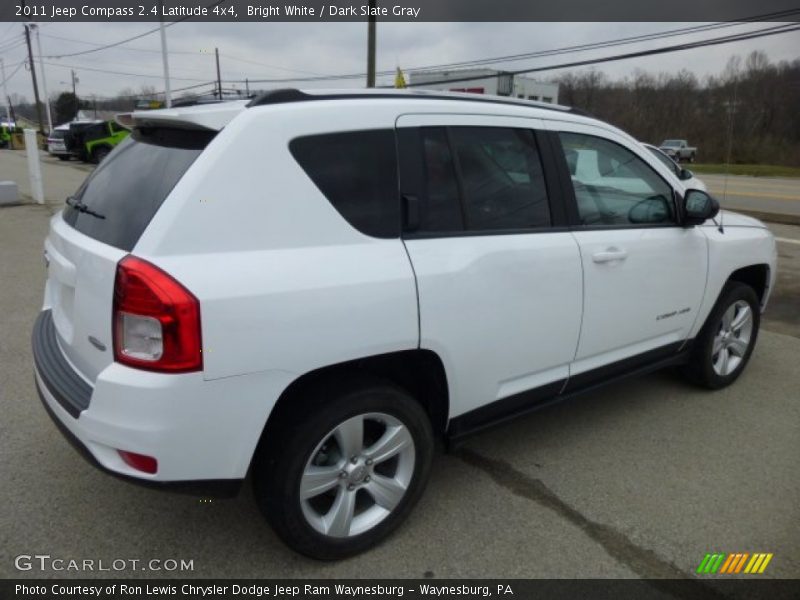 Bright White / Dark Slate Gray 2011 Jeep Compass 2.4 Latitude 4x4
