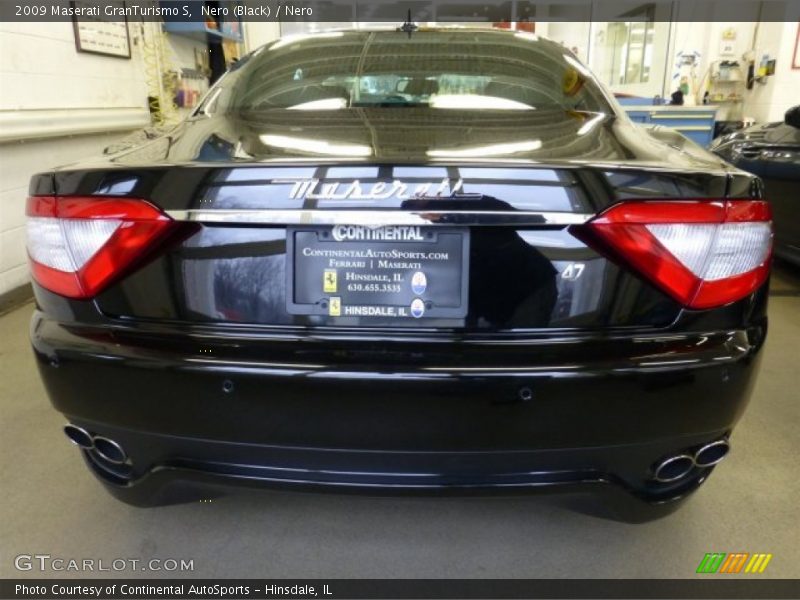 Nero (Black) / Nero 2009 Maserati GranTurismo S