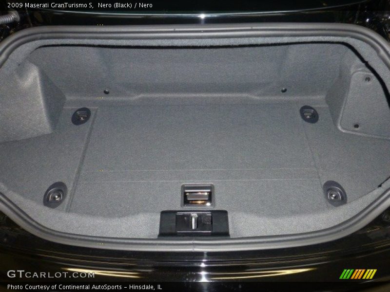  2009 GranTurismo S Trunk