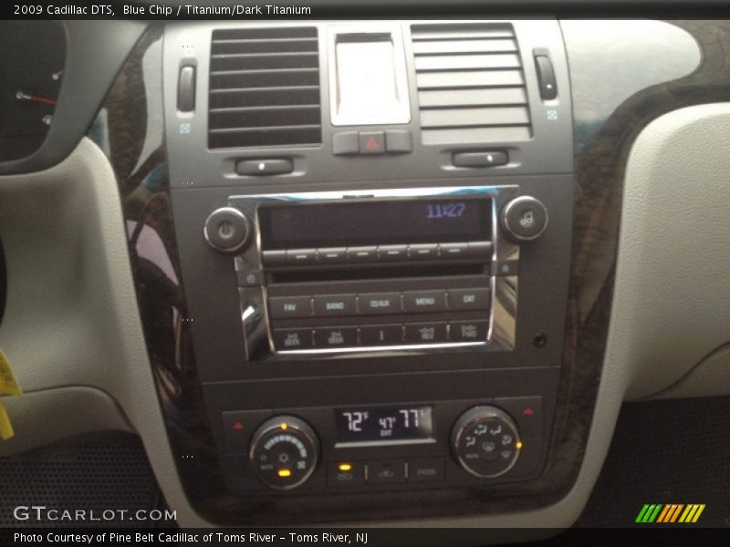 Blue Chip / Titanium/Dark Titanium 2009 Cadillac DTS
