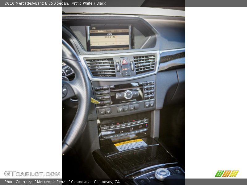 Arctic White / Black 2010 Mercedes-Benz E 550 Sedan