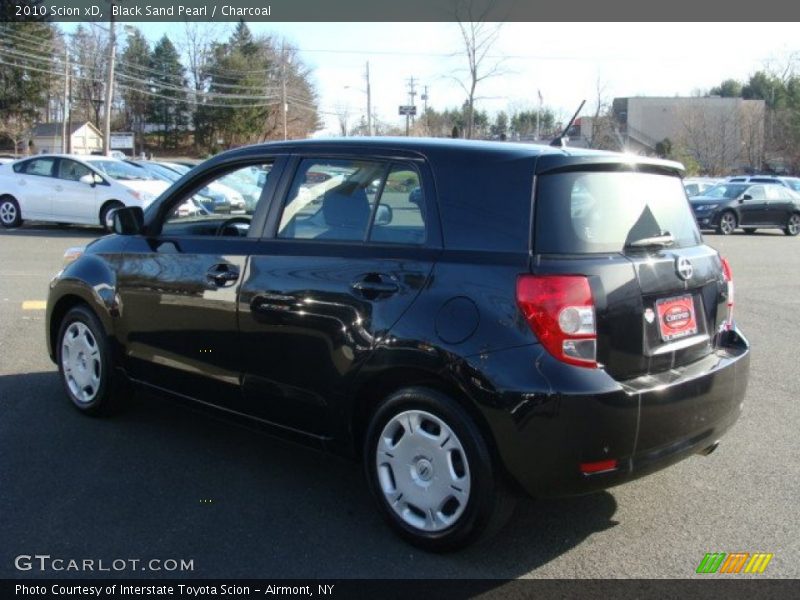 Black Sand Pearl / Charcoal 2010 Scion xD