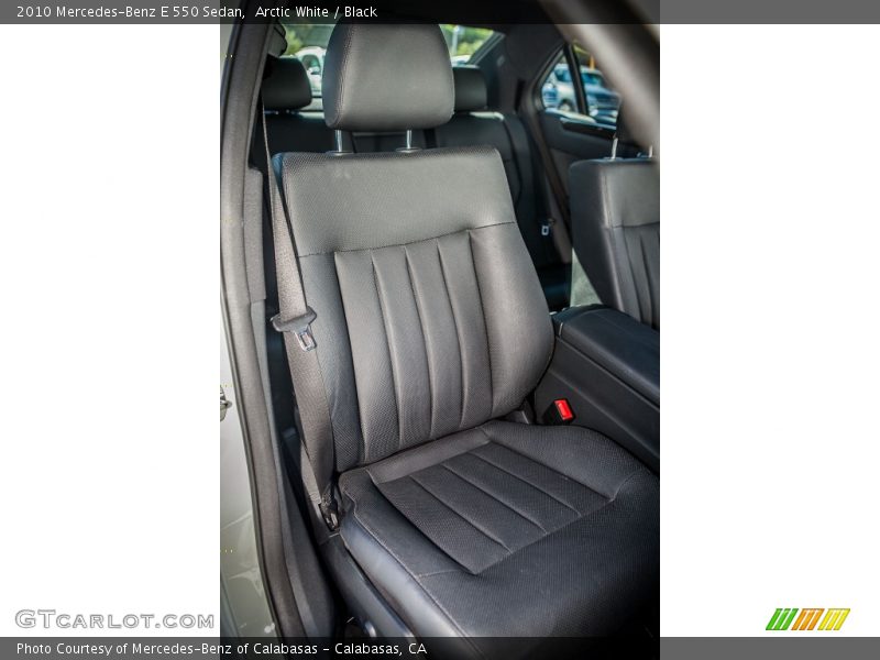 Arctic White / Black 2010 Mercedes-Benz E 550 Sedan
