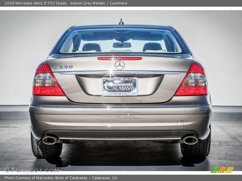 Indium Grey Metallic / Cashmere 2009 Mercedes-Benz E 550 Sedan