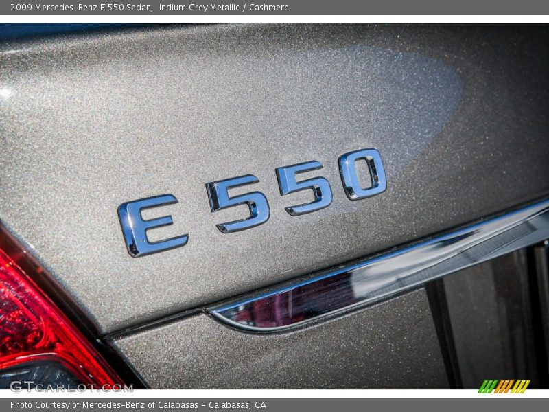  2009 E 550 Sedan Logo