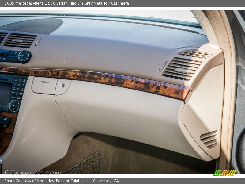 Dashboard of 2009 E 550 Sedan