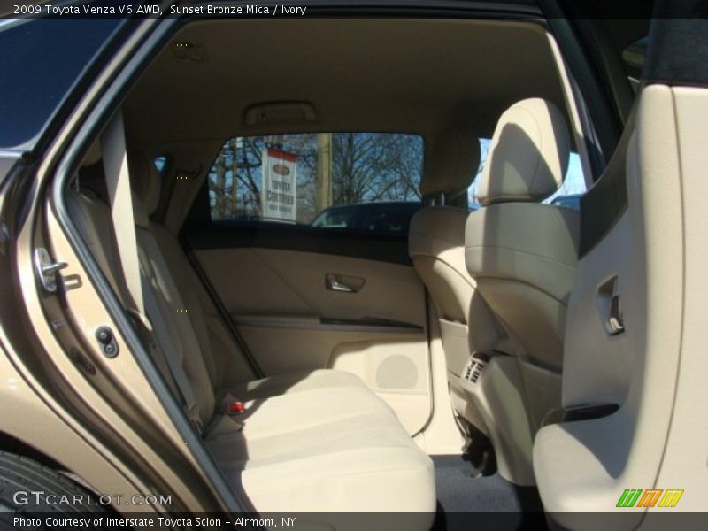 Sunset Bronze Mica / Ivory 2009 Toyota Venza V6 AWD