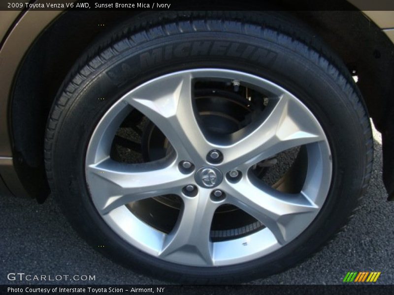 Sunset Bronze Mica / Ivory 2009 Toyota Venza V6 AWD