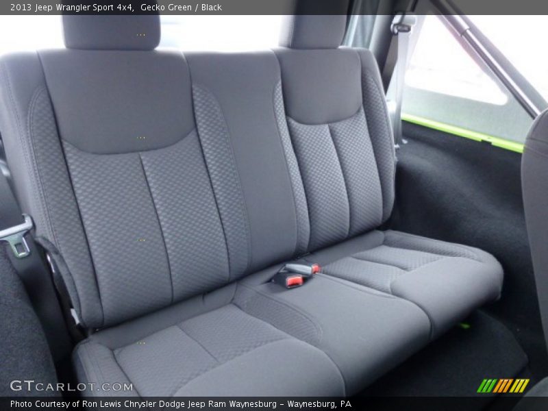 Gecko Green / Black 2013 Jeep Wrangler Sport 4x4