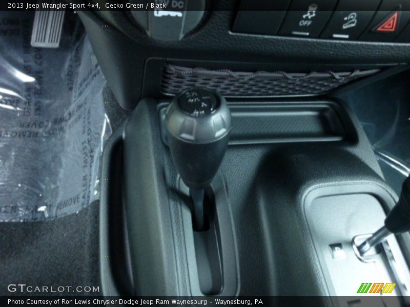 Gecko Green / Black 2013 Jeep Wrangler Sport 4x4