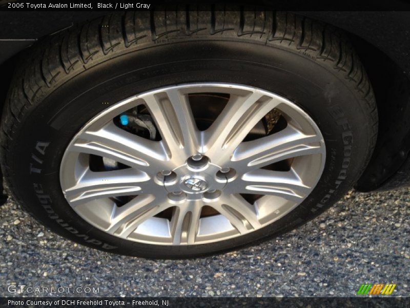 Black / Light Gray 2006 Toyota Avalon Limited