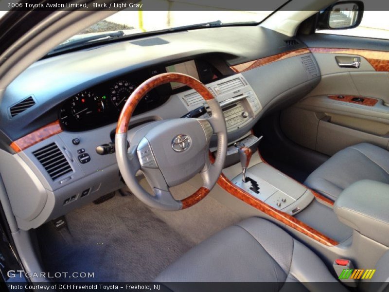 Black / Light Gray 2006 Toyota Avalon Limited
