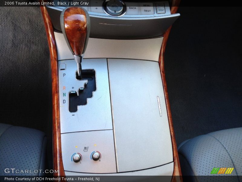 Black / Light Gray 2006 Toyota Avalon Limited