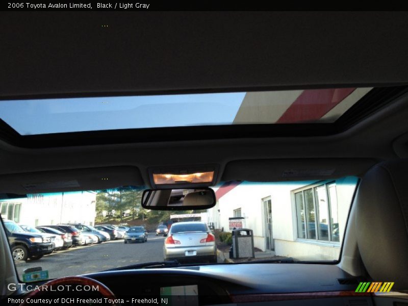 Black / Light Gray 2006 Toyota Avalon Limited