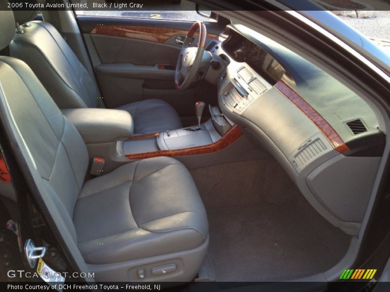 Black / Light Gray 2006 Toyota Avalon Limited
