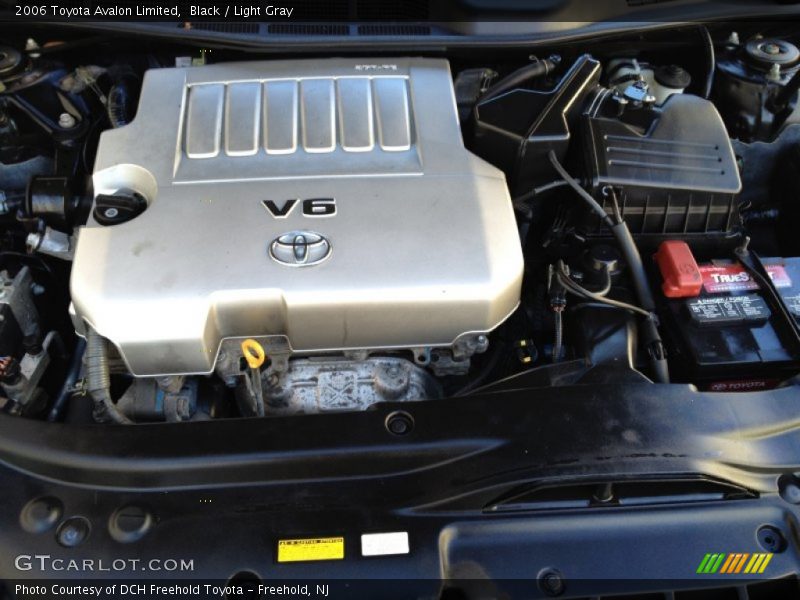 Black / Light Gray 2006 Toyota Avalon Limited