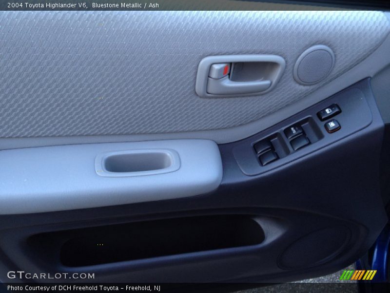 Bluestone Metallic / Ash 2004 Toyota Highlander V6