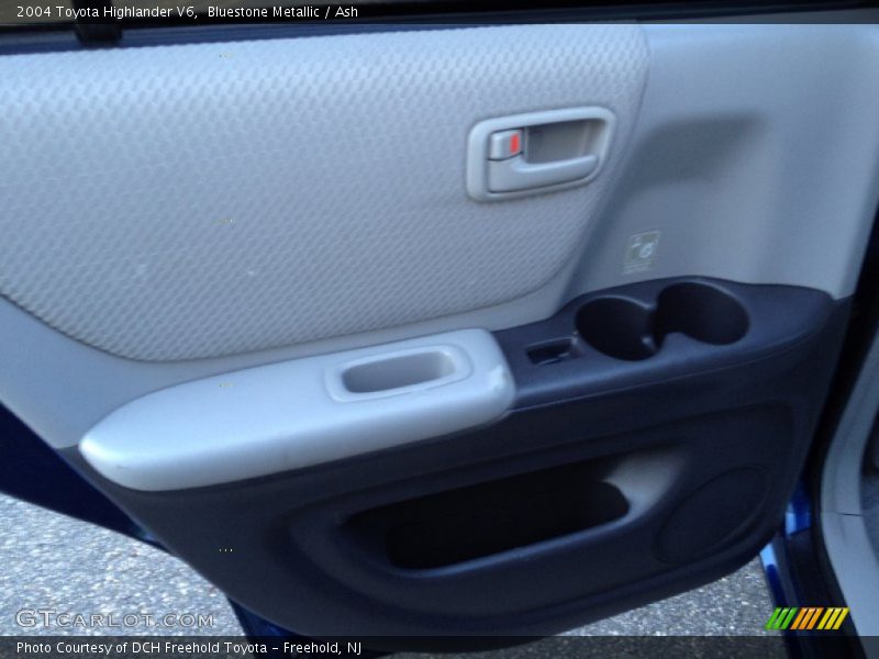 Bluestone Metallic / Ash 2004 Toyota Highlander V6