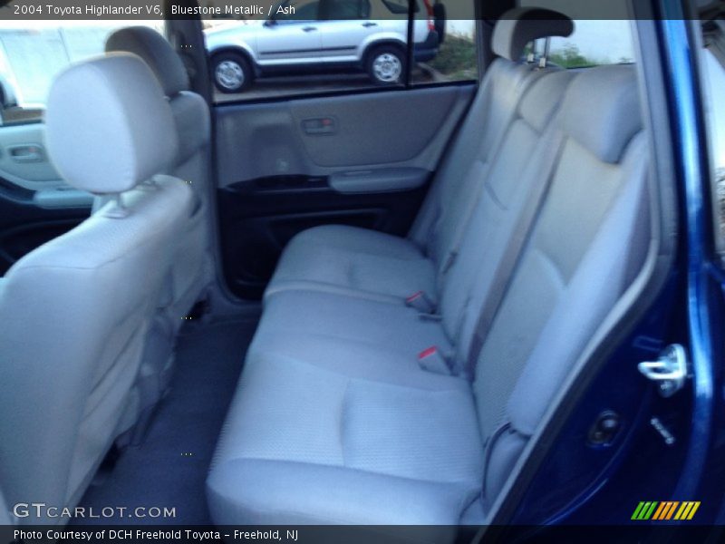 Bluestone Metallic / Ash 2004 Toyota Highlander V6