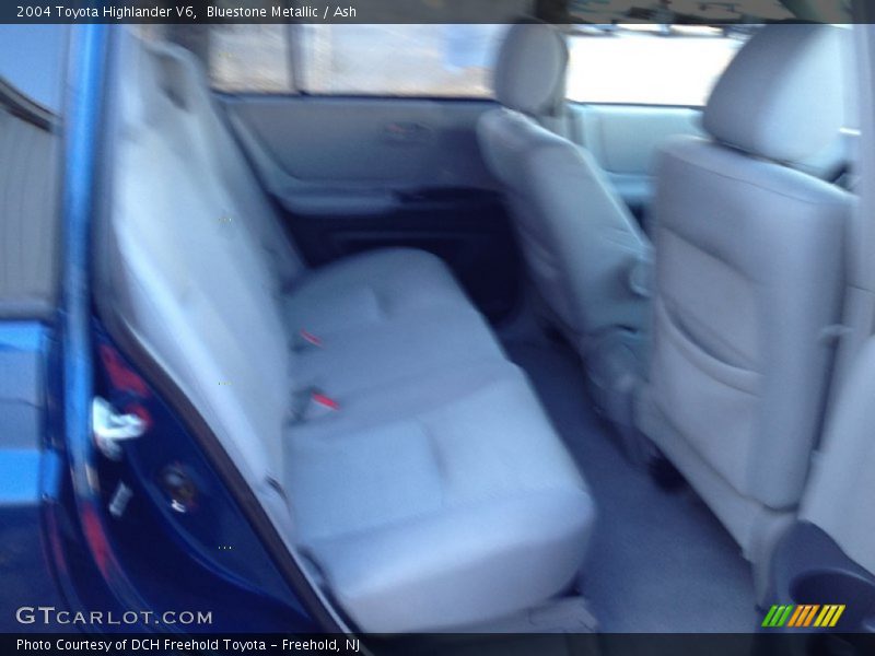 Bluestone Metallic / Ash 2004 Toyota Highlander V6