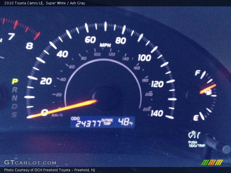 Super White / Ash Gray 2010 Toyota Camry LE