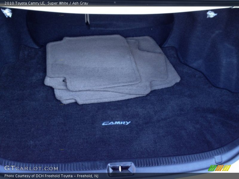 Super White / Ash Gray 2010 Toyota Camry LE