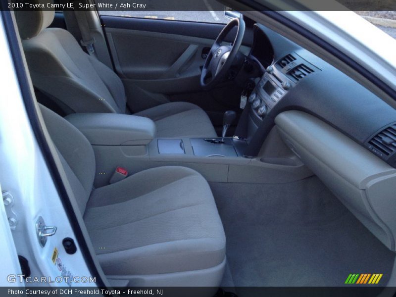 Super White / Ash Gray 2010 Toyota Camry LE