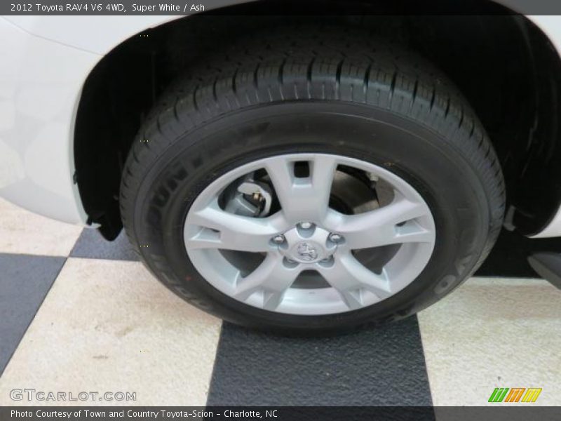 Super White / Ash 2012 Toyota RAV4 V6 4WD