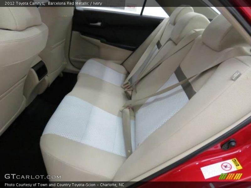 Barcelona Red Metallic / Ivory 2012 Toyota Camry L