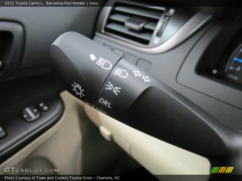 Barcelona Red Metallic / Ivory 2012 Toyota Camry L