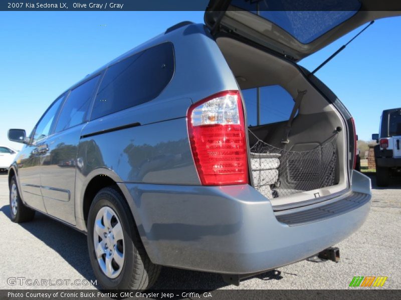 Olive Gray / Gray 2007 Kia Sedona LX