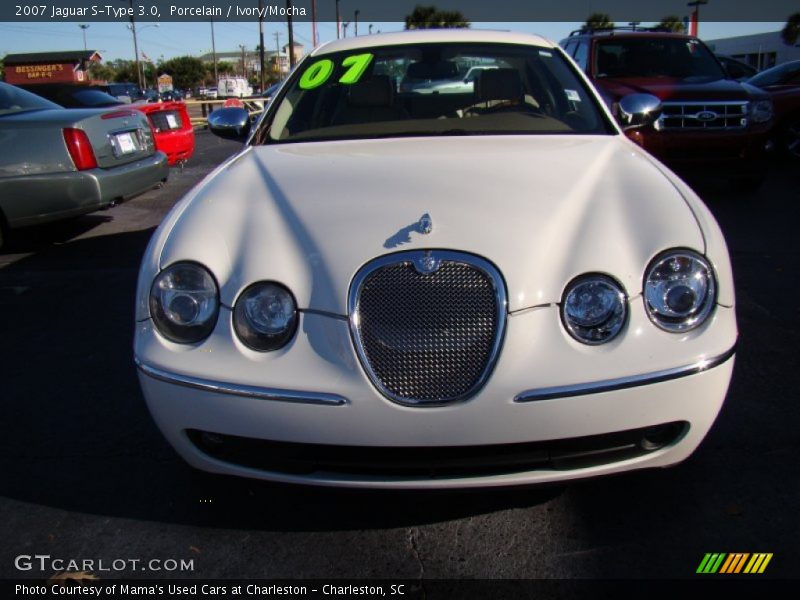 Porcelain / Ivory/Mocha 2007 Jaguar S-Type 3.0