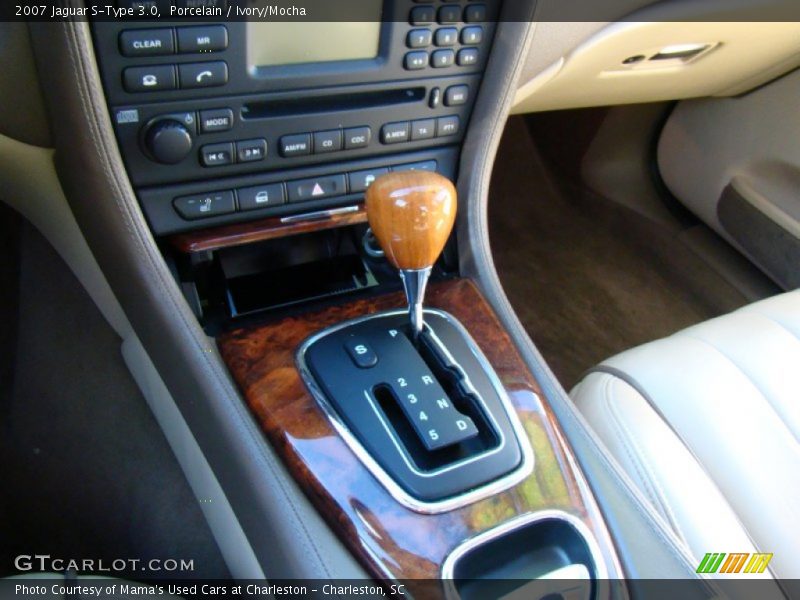 Porcelain / Ivory/Mocha 2007 Jaguar S-Type 3.0