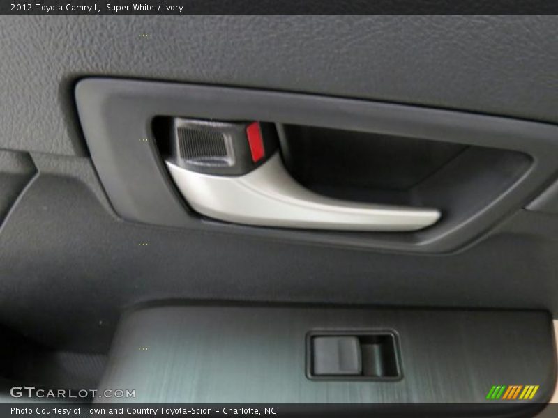 Super White / Ivory 2012 Toyota Camry L