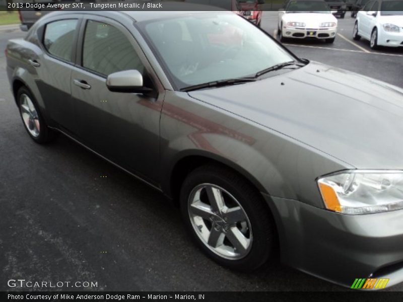 Tungsten Metallic / Black 2013 Dodge Avenger SXT