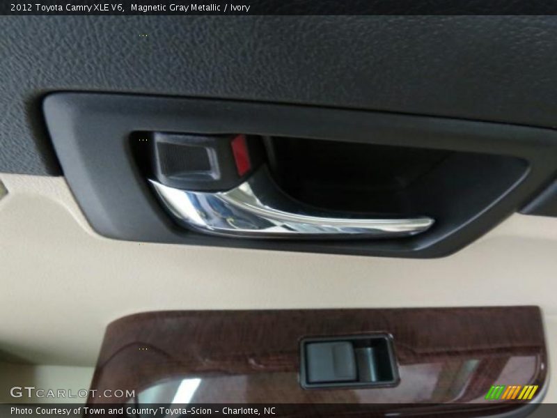 Magnetic Gray Metallic / Ivory 2012 Toyota Camry XLE V6