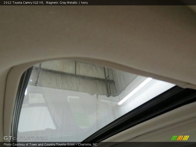 Magnetic Gray Metallic / Ivory 2012 Toyota Camry XLE V6