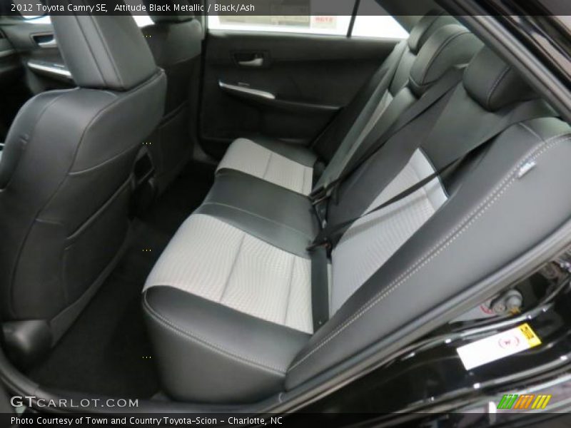 Attitude Black Metallic / Black/Ash 2012 Toyota Camry SE