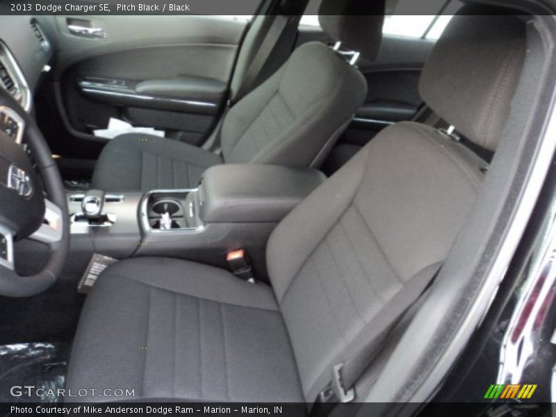 Pitch Black / Black 2013 Dodge Charger SE