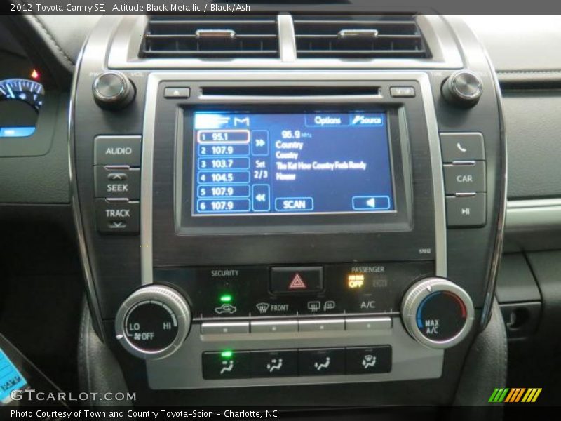 Attitude Black Metallic / Black/Ash 2012 Toyota Camry SE