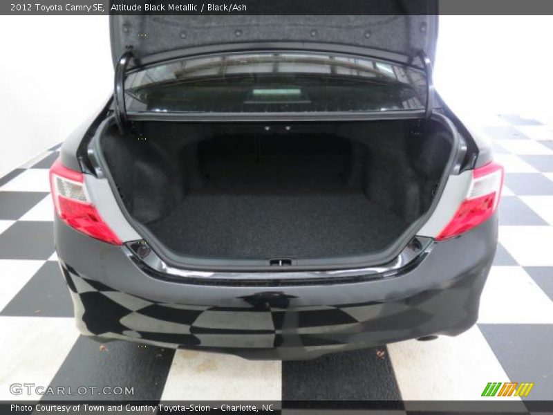 Attitude Black Metallic / Black/Ash 2012 Toyota Camry SE