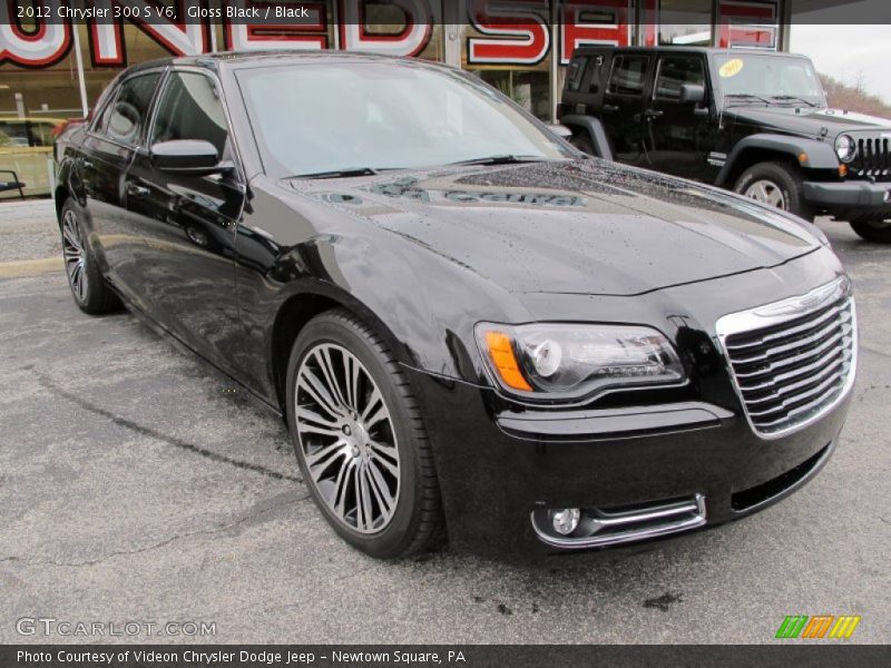 Gloss Black / Black 2012 Chrysler 300 S V6