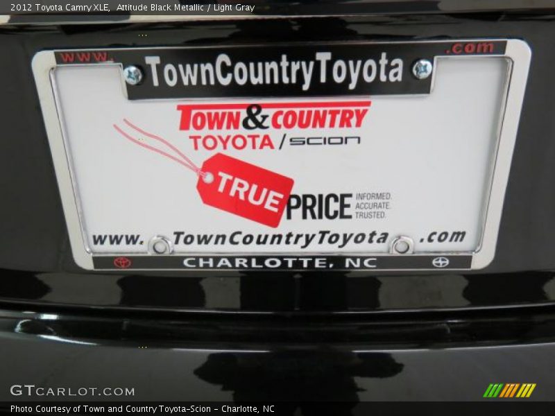Attitude Black Metallic / Light Gray 2012 Toyota Camry XLE