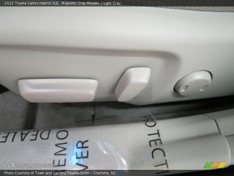 Magnetic Gray Metallic / Light Gray 2012 Toyota Camry Hybrid XLE