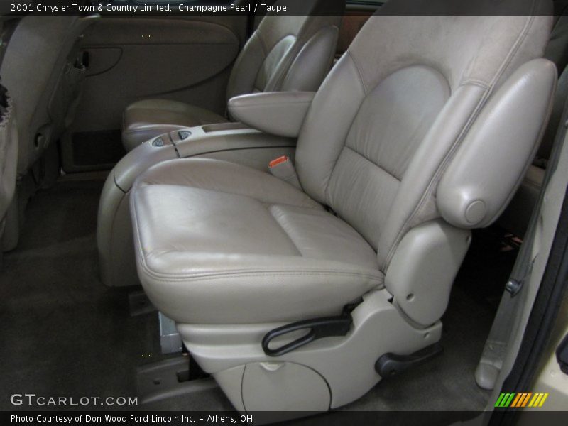 Champagne Pearl / Taupe 2001 Chrysler Town & Country Limited